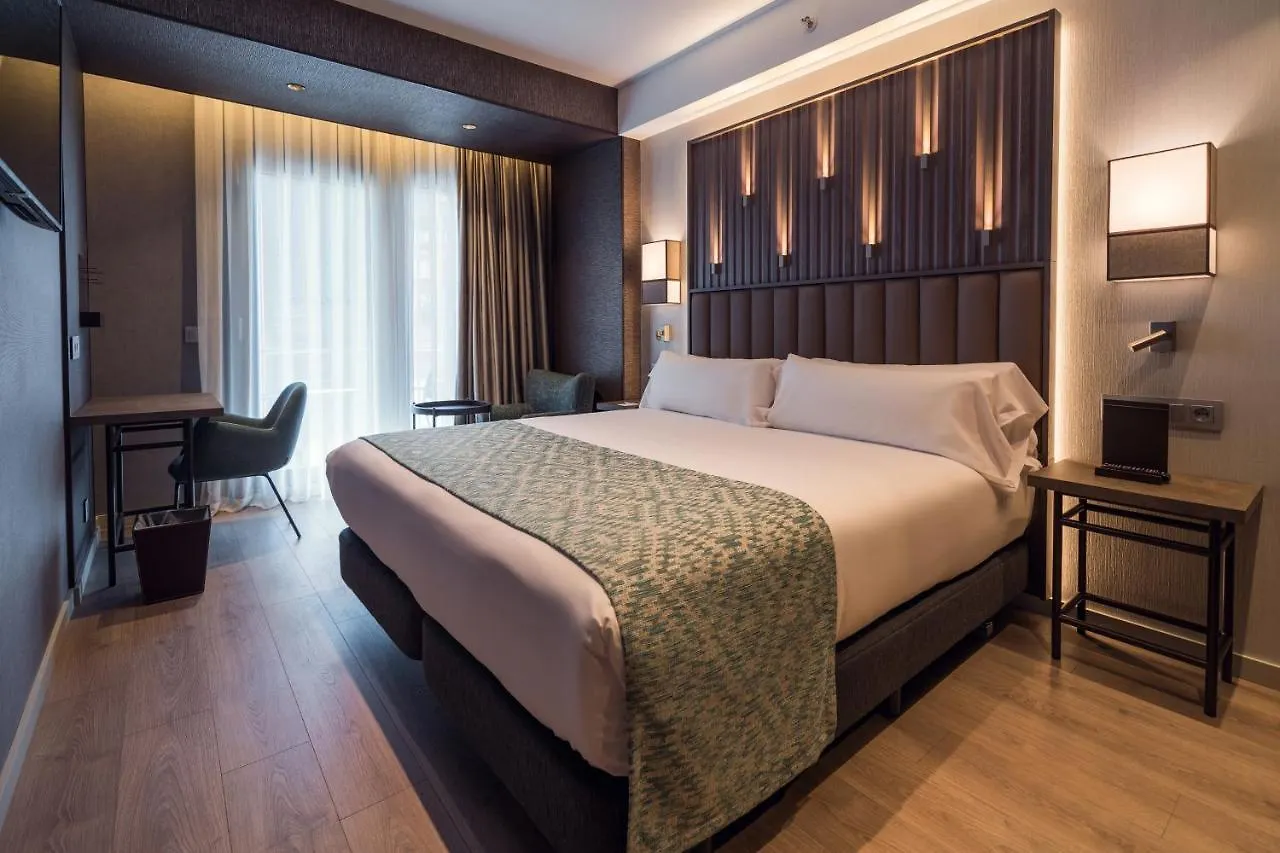 Catalonia Gran Vía Bilbao Hotel 4*,
