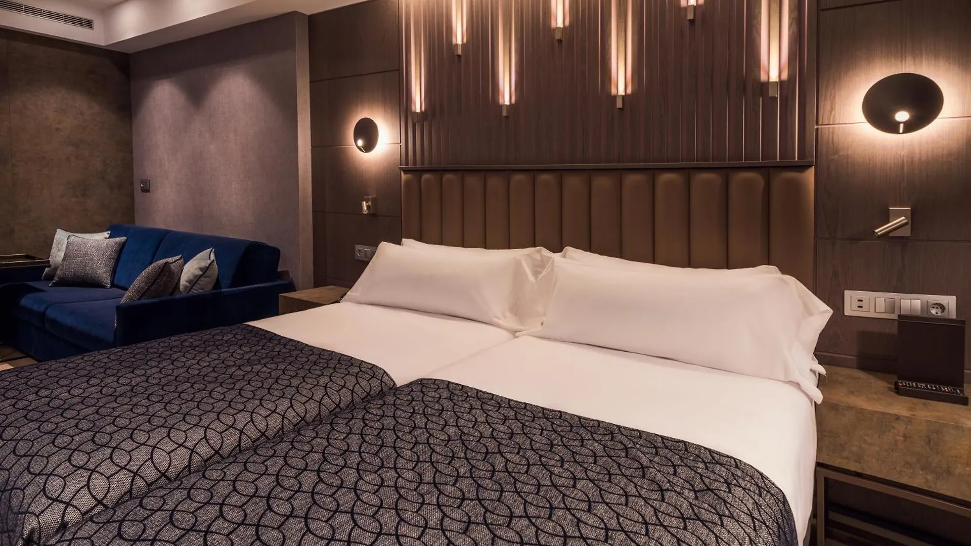Catalonia Gran Via Bilbao Hotel